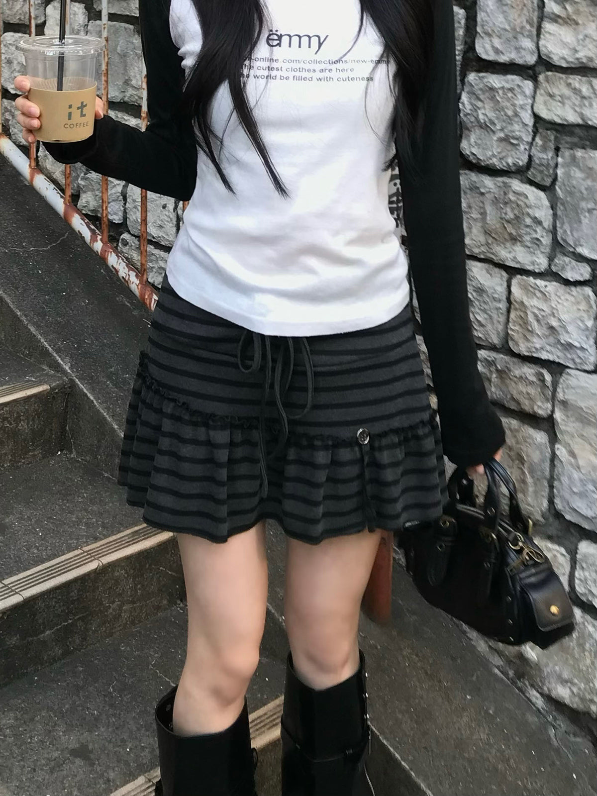 ドロストボーダーミニスカート