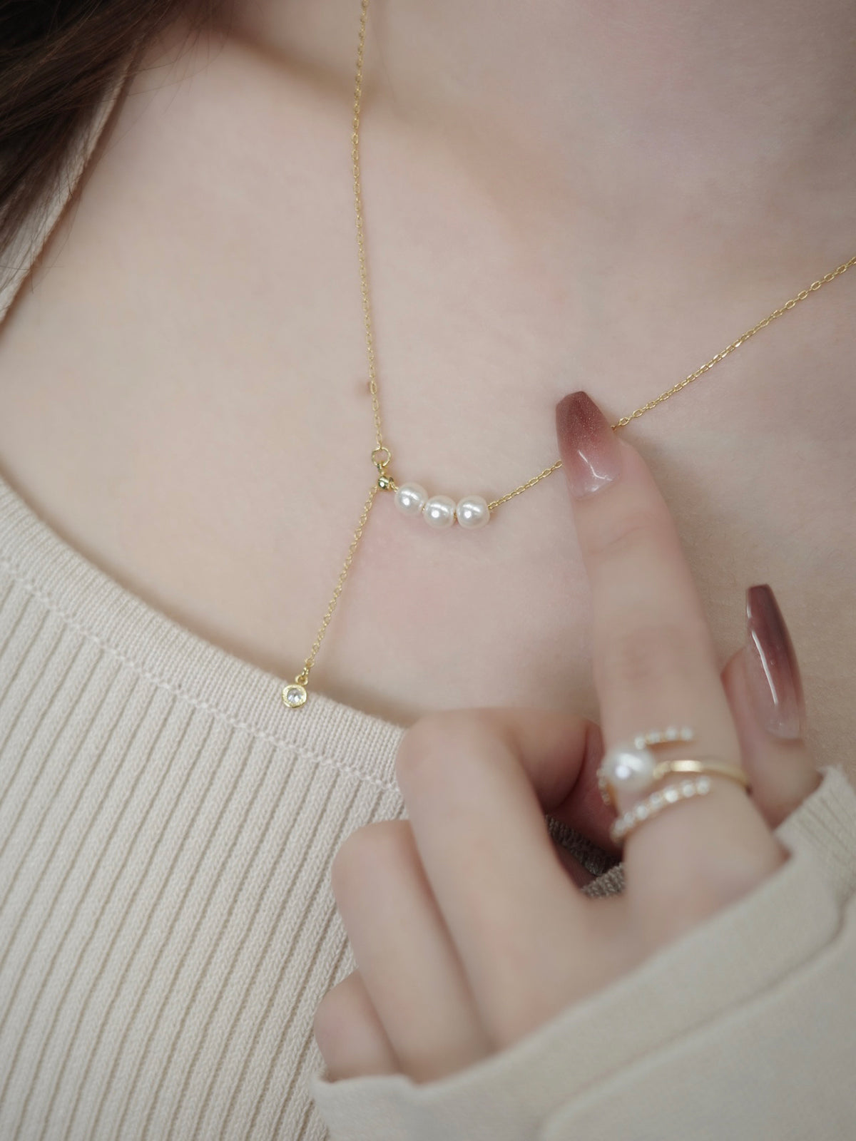 トリプルパールネックレス