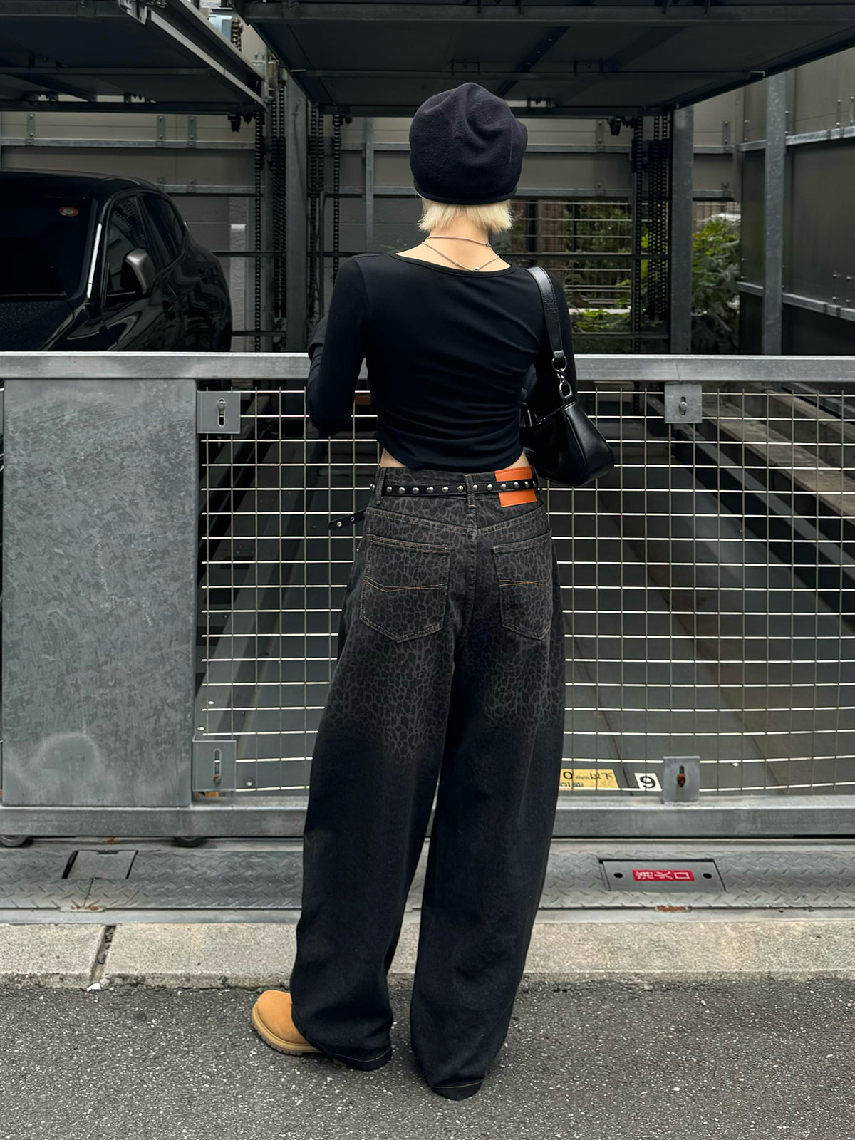 レオパードウォッシュカーブデニムパンツ – ANDOR ONLINE