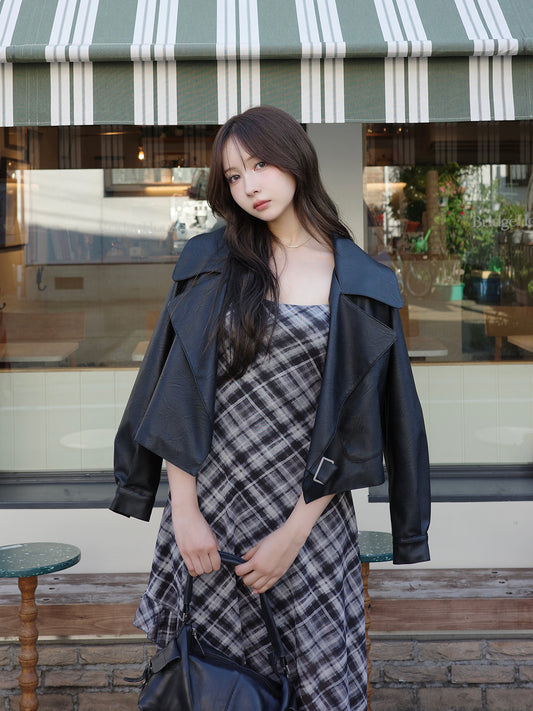 皮革触感大翻领夹克