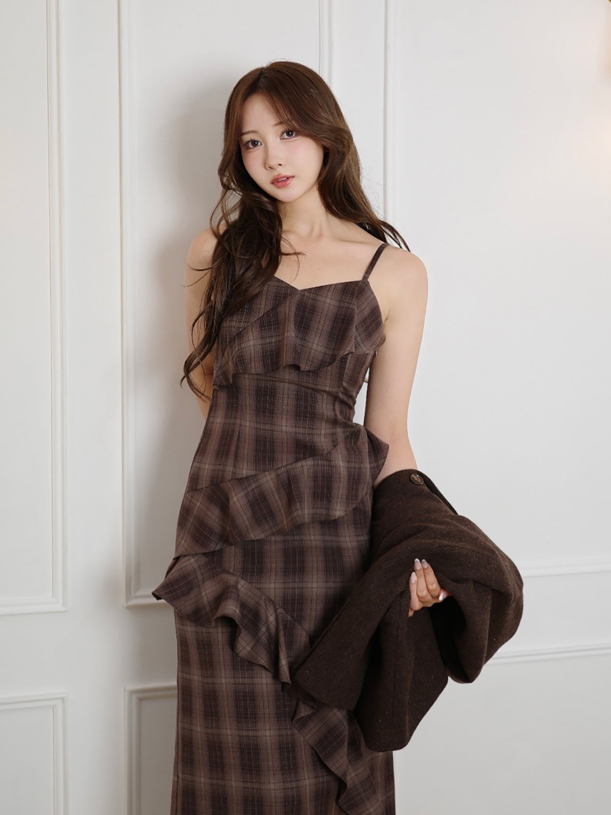 ワンピース MARGA CHECK RUFFLE ONEPIECE CHECK RUFFLE ONEPIECE – ANDOR ONLINE