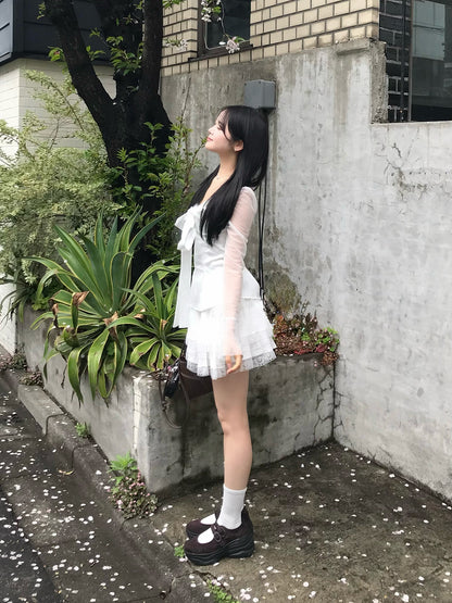 シアースリーブサテンリボンブラウス