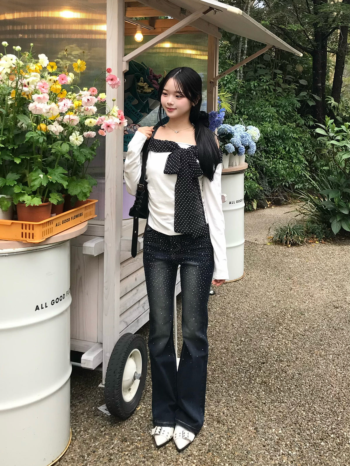 ラインストーンウォッシュフレアデニムパンツ