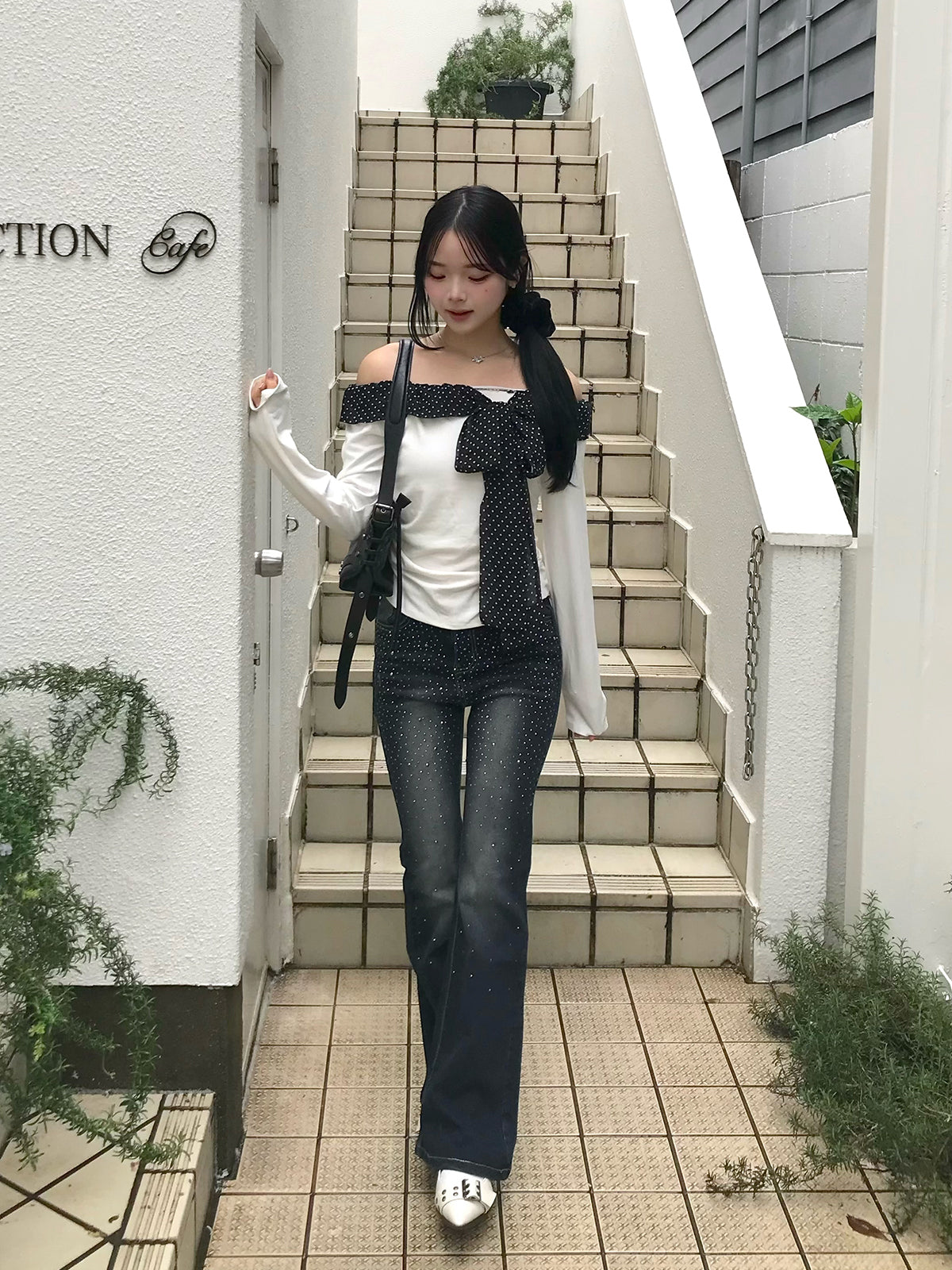 ラインストーンウォッシュフレアデニムパンツ