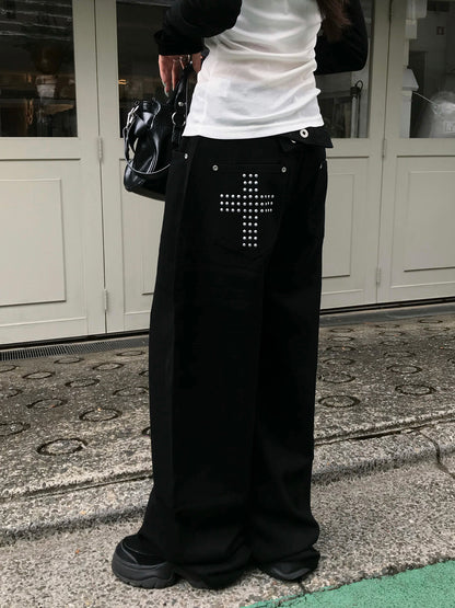 クロススタッズブラックデニムパンツ