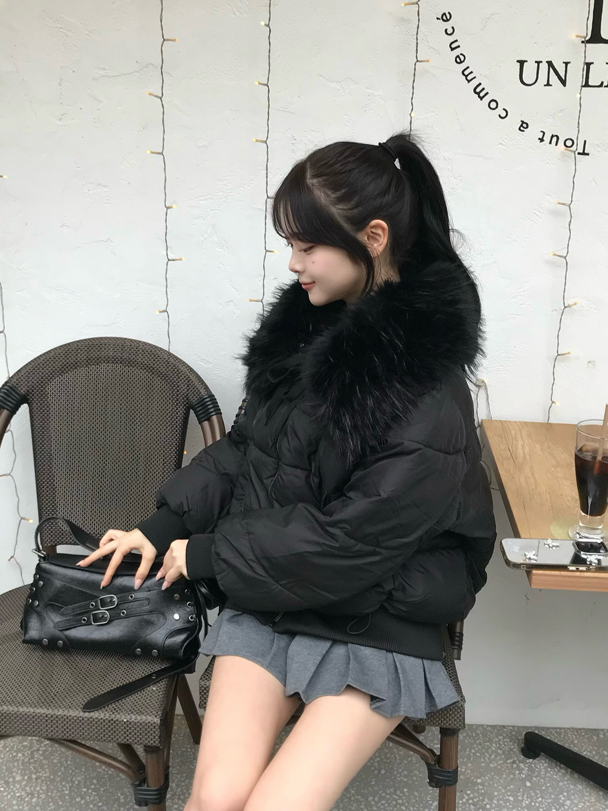 emmy ビッグカラーファータッチブルゾン ブラック ビッグカラーファータッチブルゾン – ANDOR ONLINE