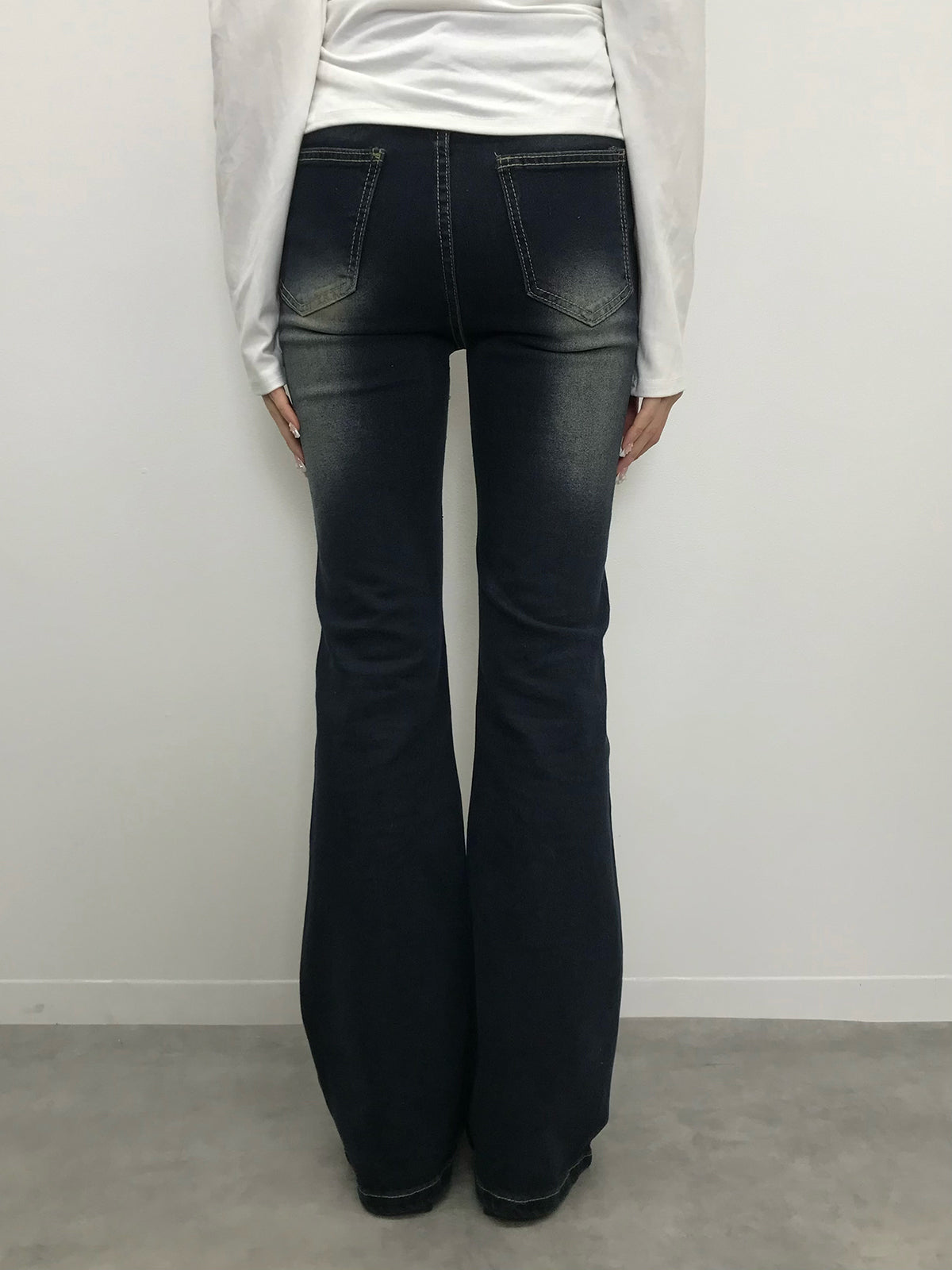 ラインストーンウォッシュフレアデニムパンツ