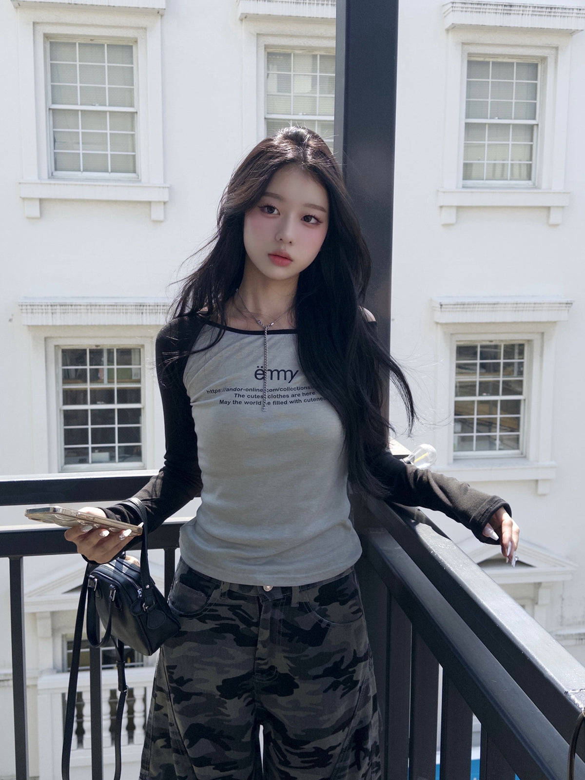 ラグランスリーブロゴシアーカットソー