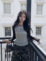 ラグランスリーブロゴシアーカットソー - 灰色