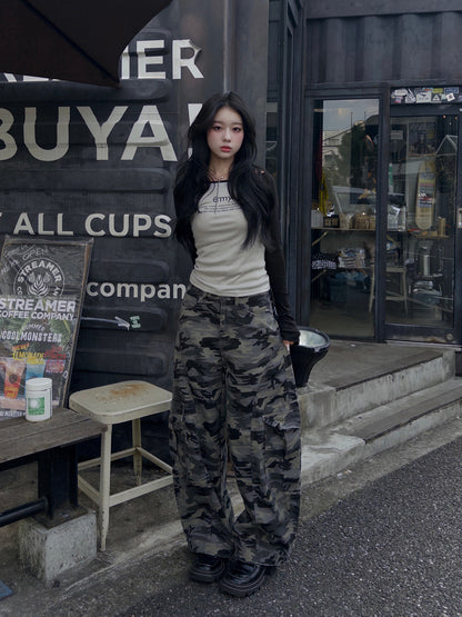 ラグランスリーブロゴシアーカットソー