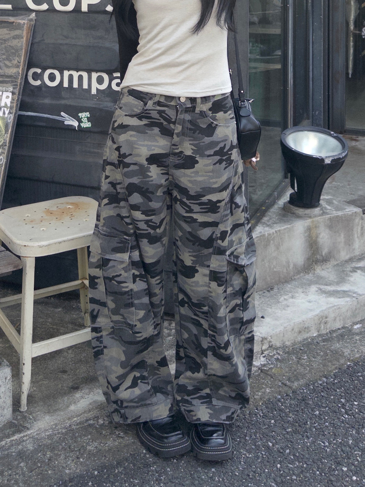 カモフラージュ口袋宽松裤