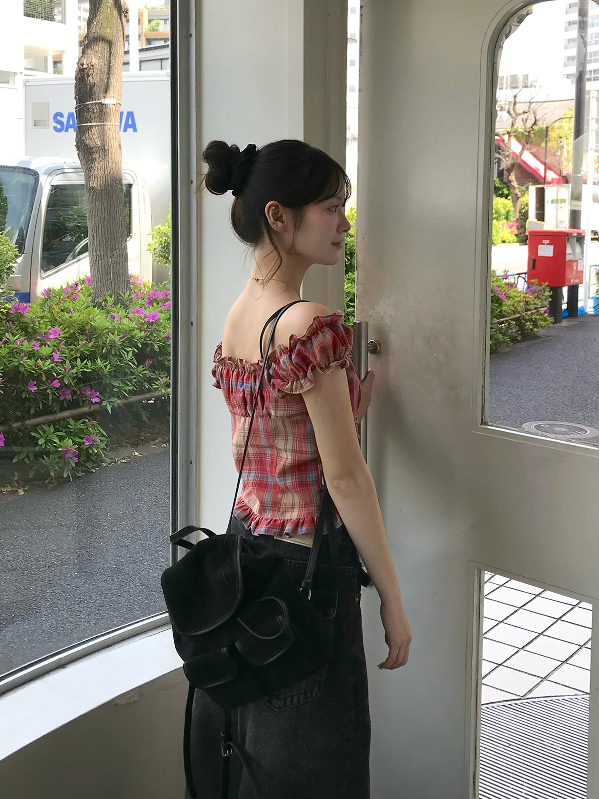 ダブルシャーリングフリルブラウス