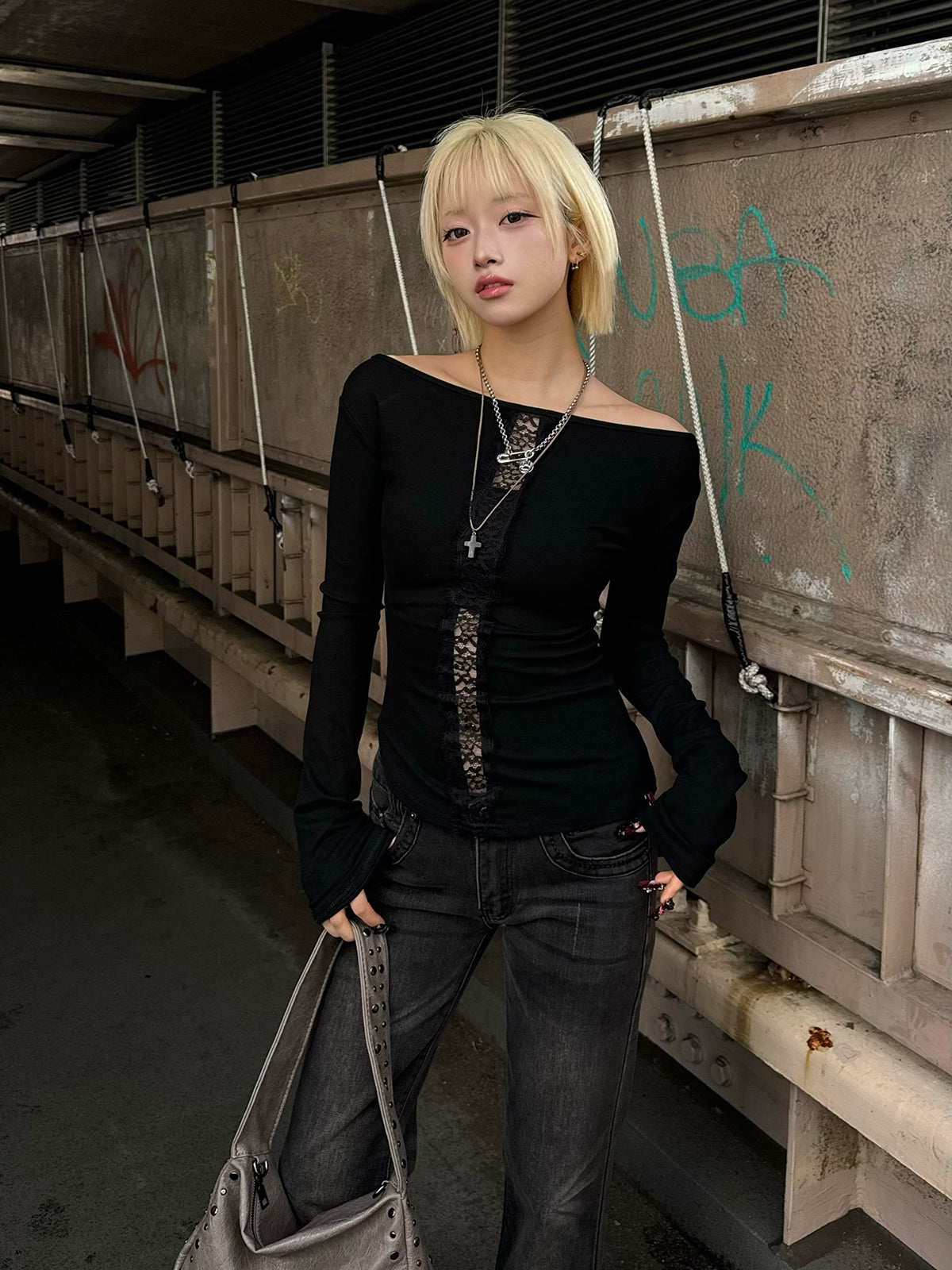 레이스 라인 컷소우