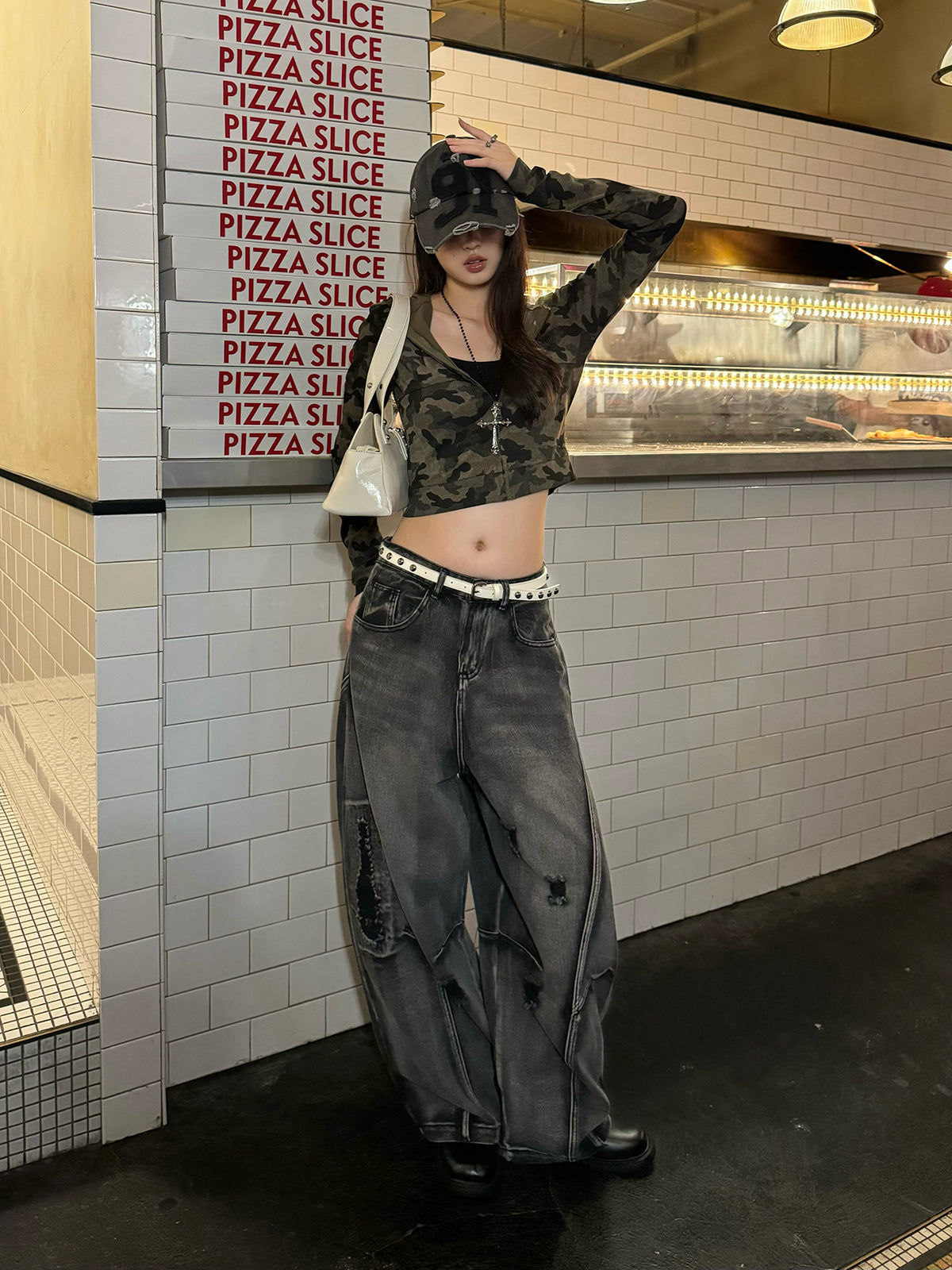 ダメージバレルレッグデニムパンツ