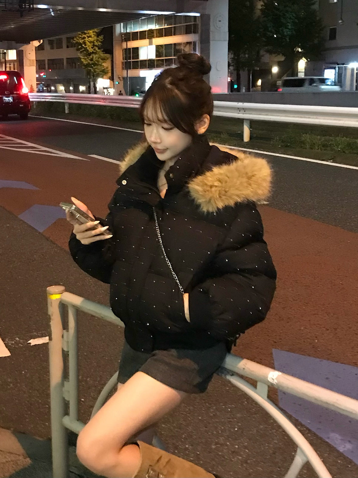 ラインストーンファータッチフードパデッドブルゾン