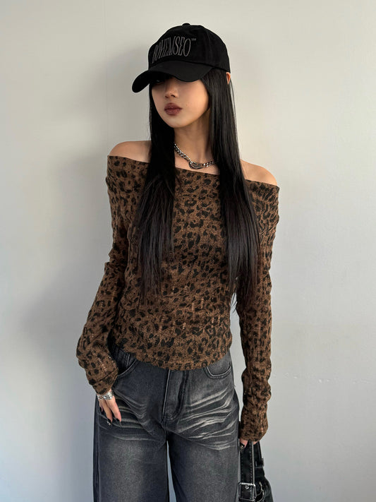 Leopard Off-Shoulder T-Shirt