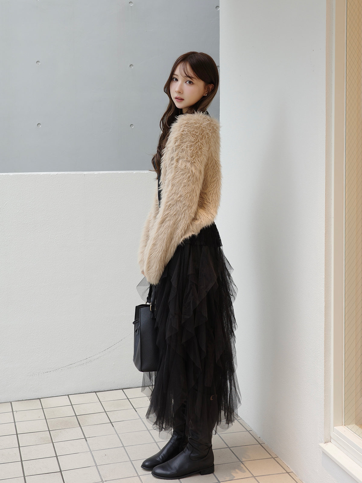 完売AODREAアンドレアボリュームフリルチュールスカート ブラック 完売AODREAアンドレアボリュームフリルチュールスカート