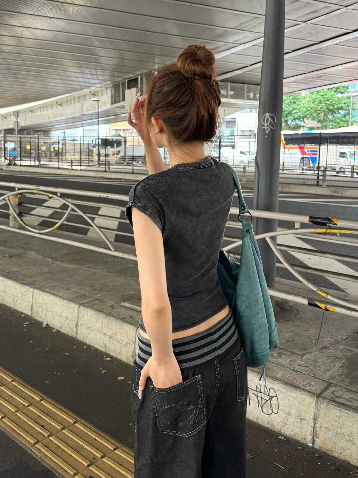 ウォッシュベーシックTシャツ