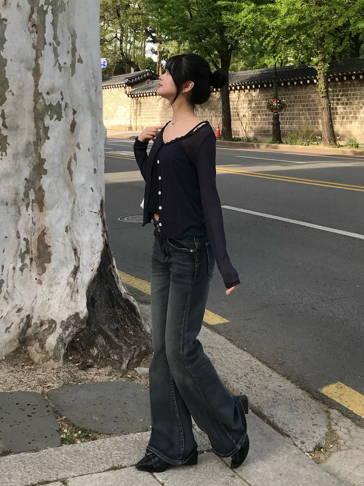 ダブルボタンフレアデニムパンツ