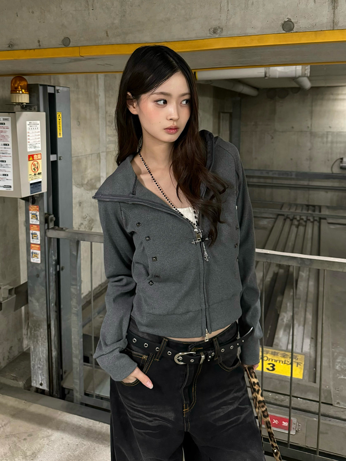 スタッズダブルジップリブパーカー – ANDOR ONLINE