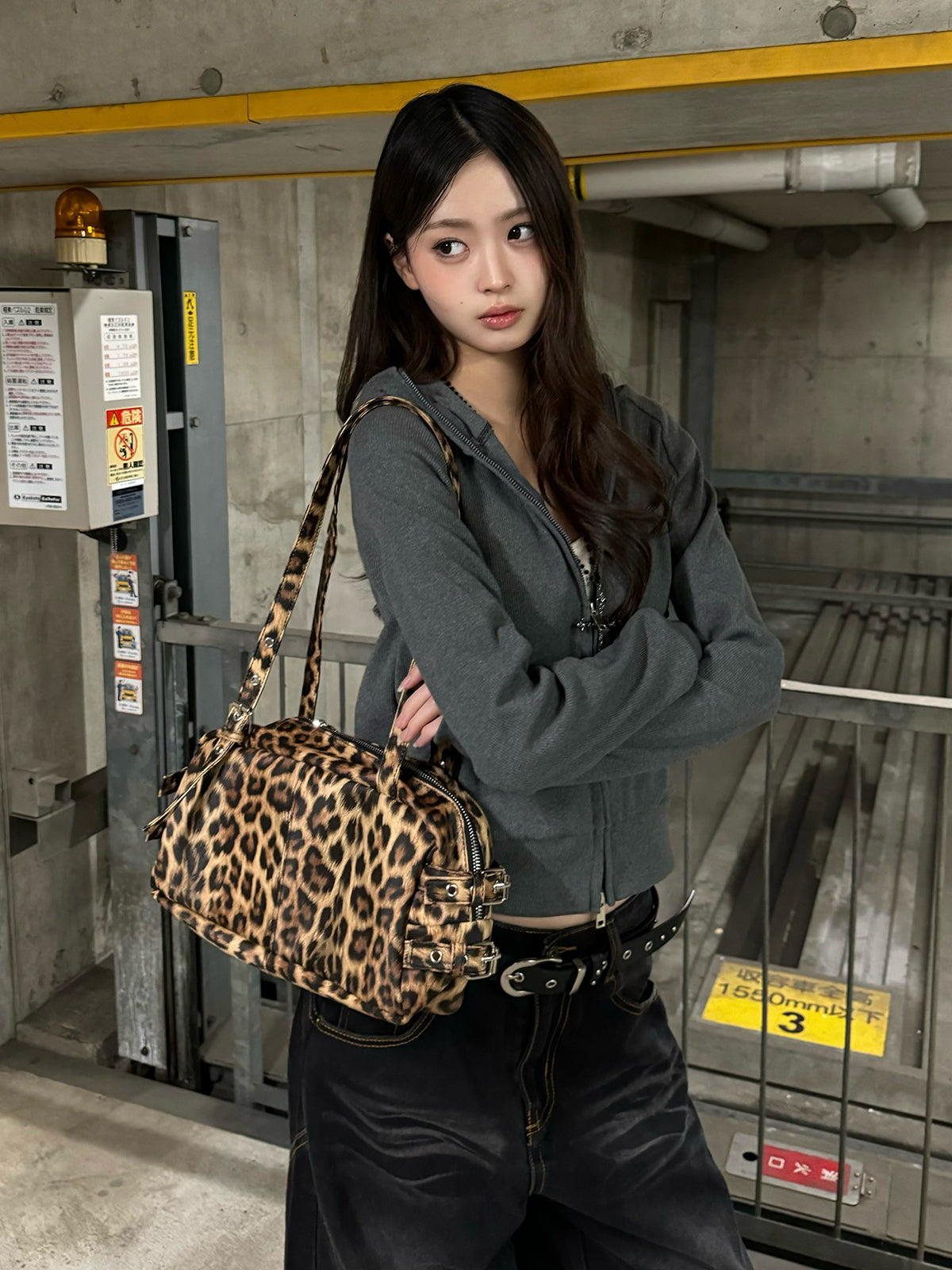 レオパードロングハンドルバッグ – ANDOR ONLINE