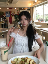 ホルターフラワーレースカットソー - ホワイト