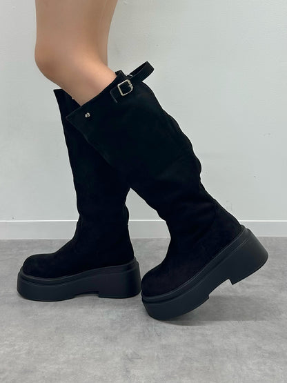 スエードライクプラットフォームブーツ