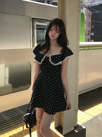 도트 프릴 미니 원피스