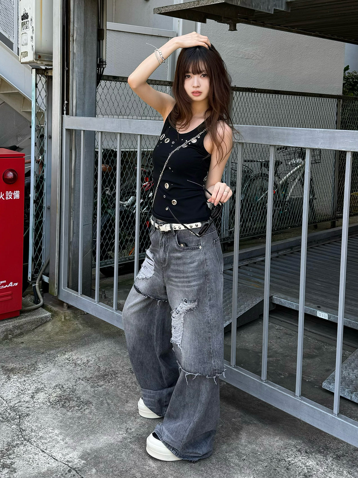 カバーダメージデニムパンツ – ANDOR ONLINE