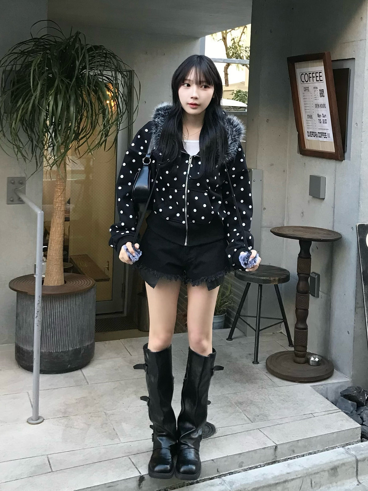 ドットファータッチパーカー