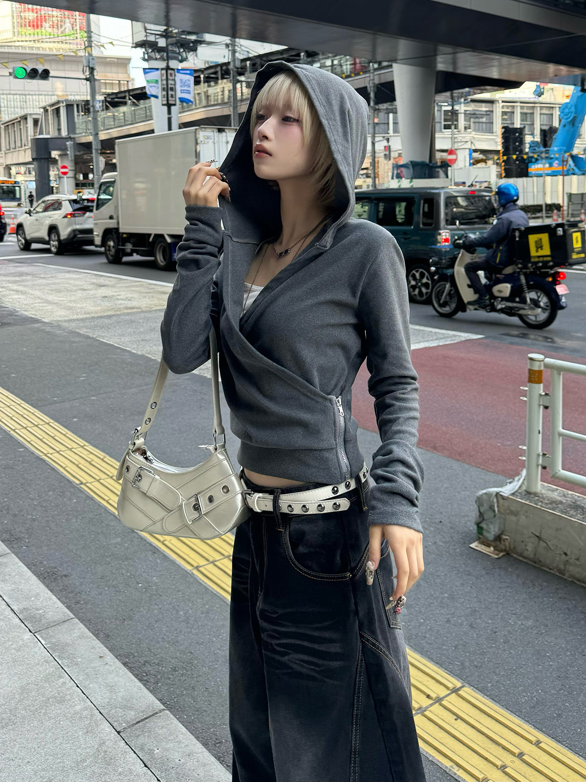 カシュクールフーディークロップドカットソー