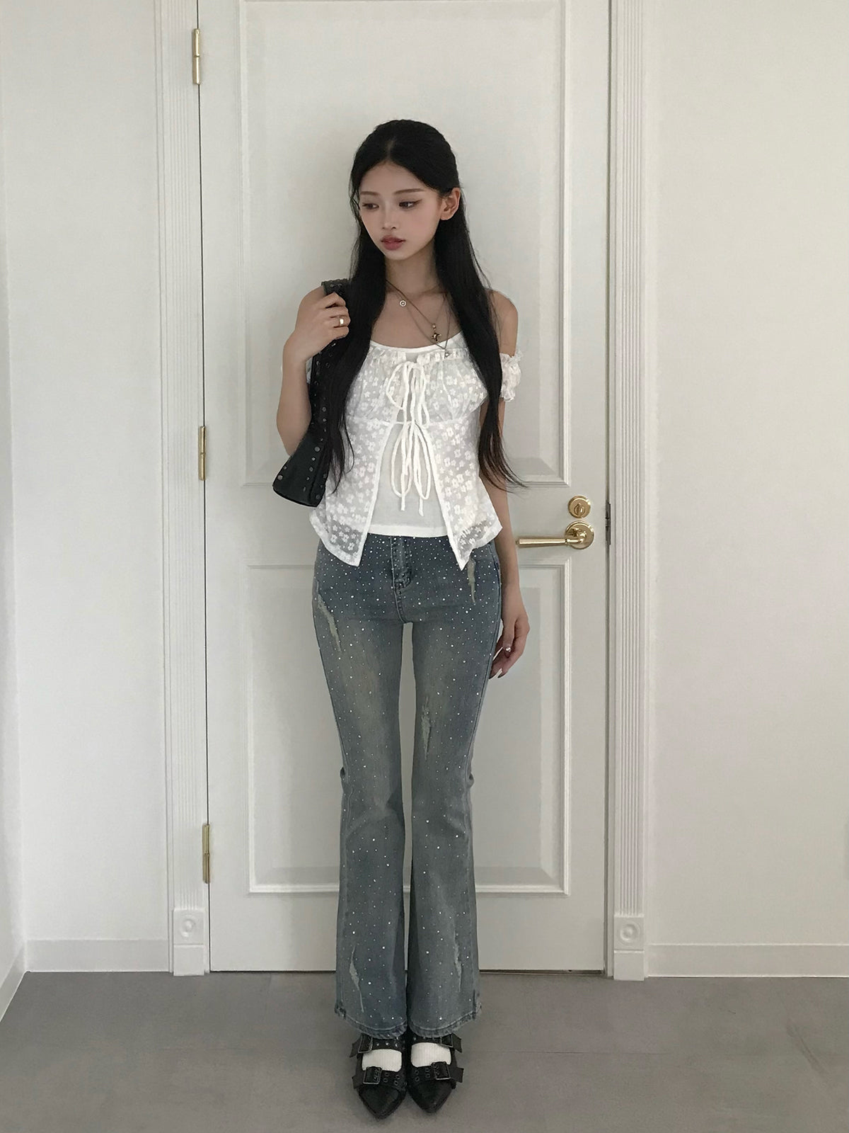 クリスタルストーンフレアデニムパンツ