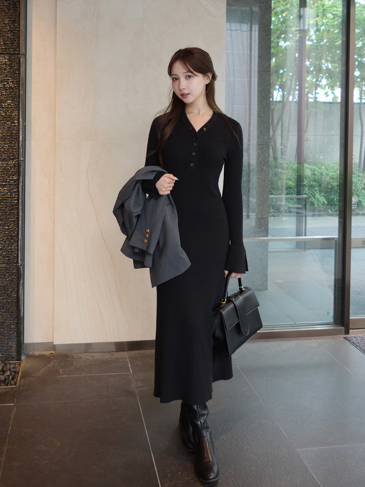 フロントボタンフレアニットワンピース【12月中旬予約】 – ANDOR ONLINE