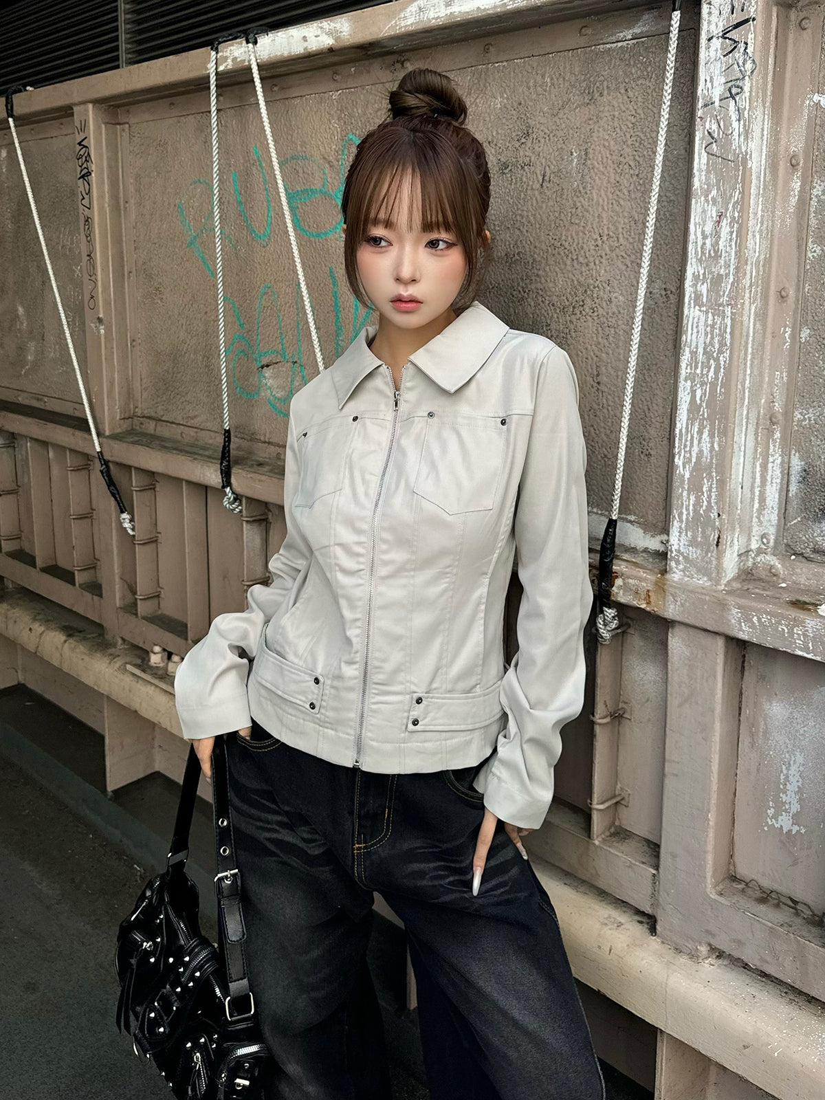 スリムシルエットジップジャケット