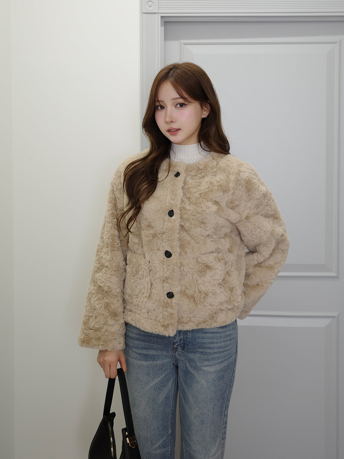 ソフトファータッチボタンコート – ANDOR ONLINE