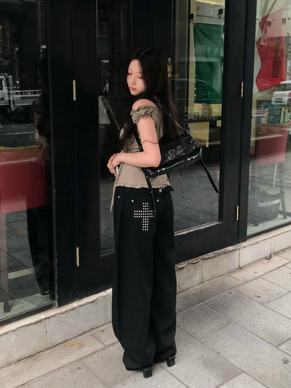 クロススタッズブラックデニムパンツ