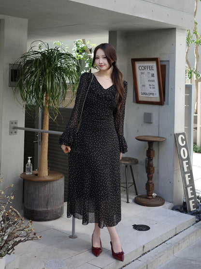 ミニスクエアドットロングワンピース