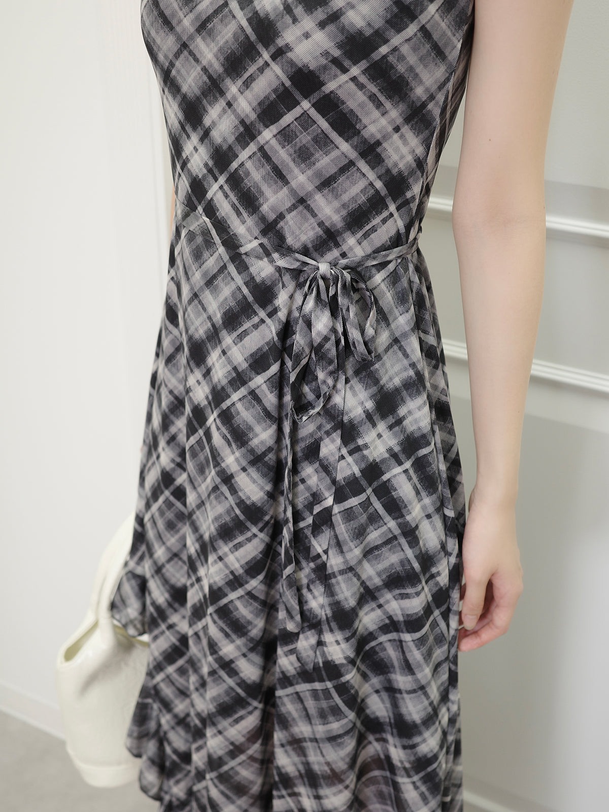 サイドカットシアーチェックロングワンピース