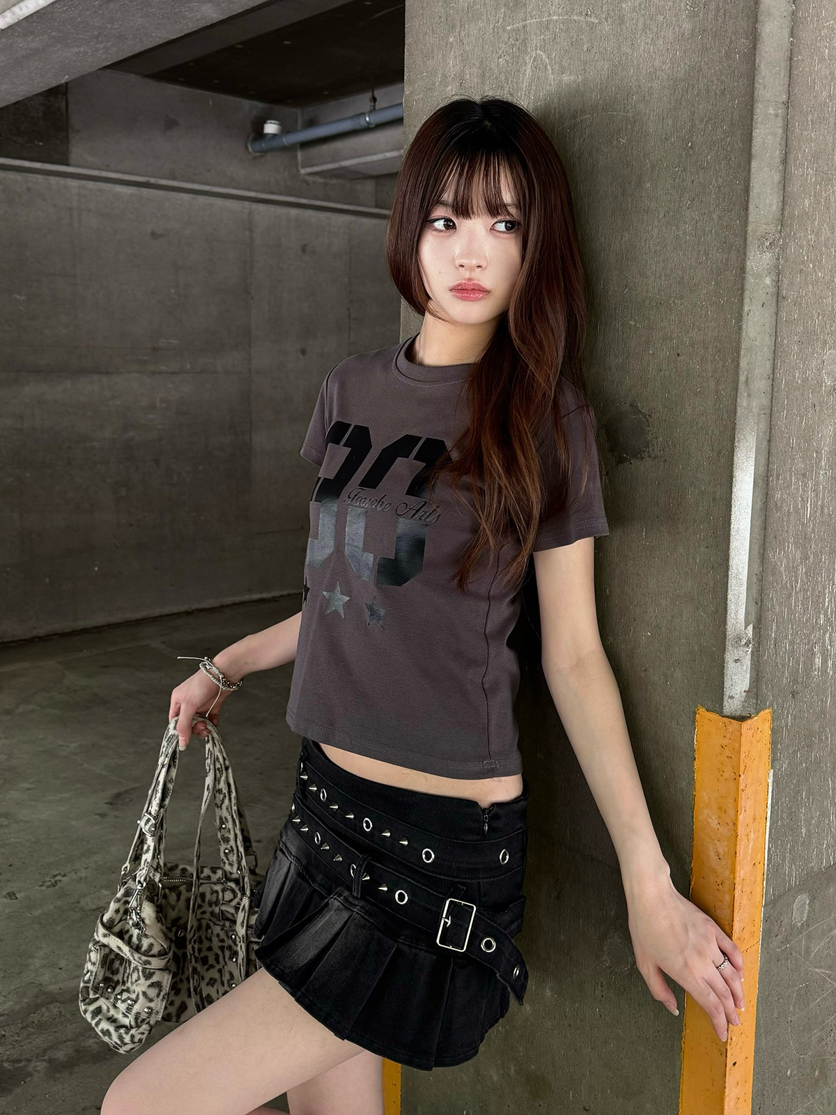 ナンバーロゴプリントTシャツ