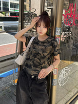ラインストーンロゴカモフラTシャツ - カーキ
