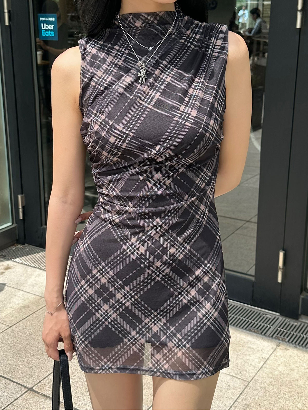 Sleeveless check tight mini dress