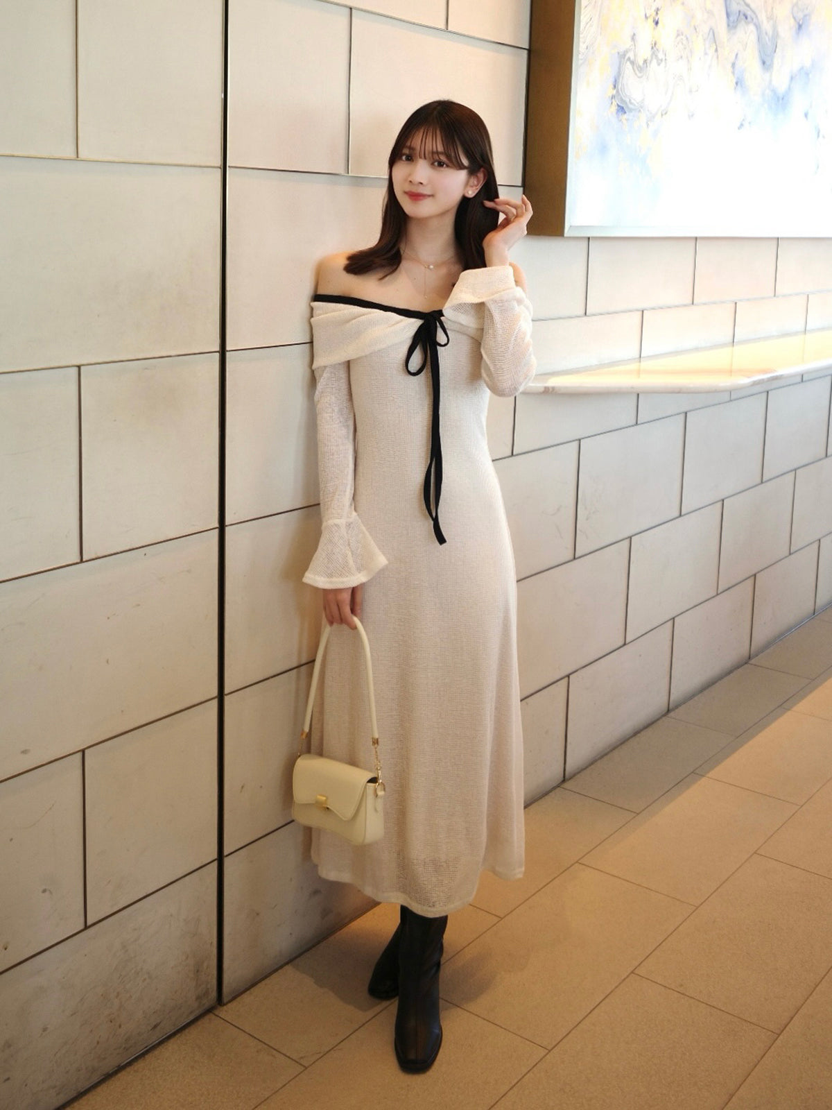 メッシュワッフルオフショルリボンワンピース – ANDOR ONLINE
