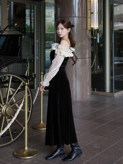 オフショルダーフリルベロアワンピース