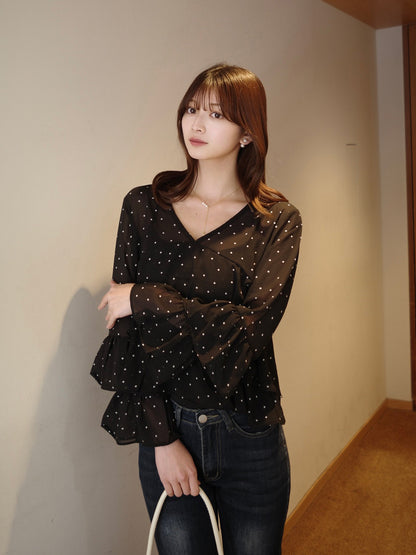 シアーフリルドットブラウス