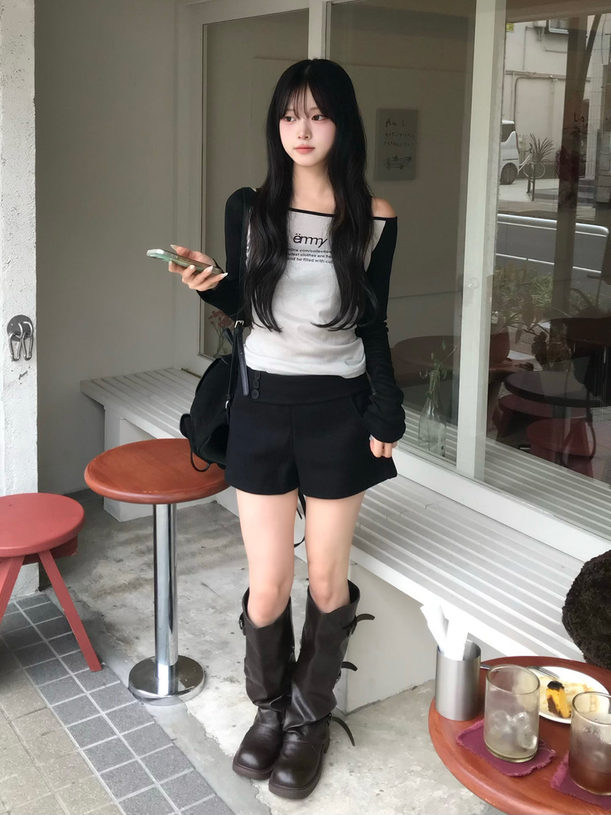 ウールライクボタンデザインショートパンツ