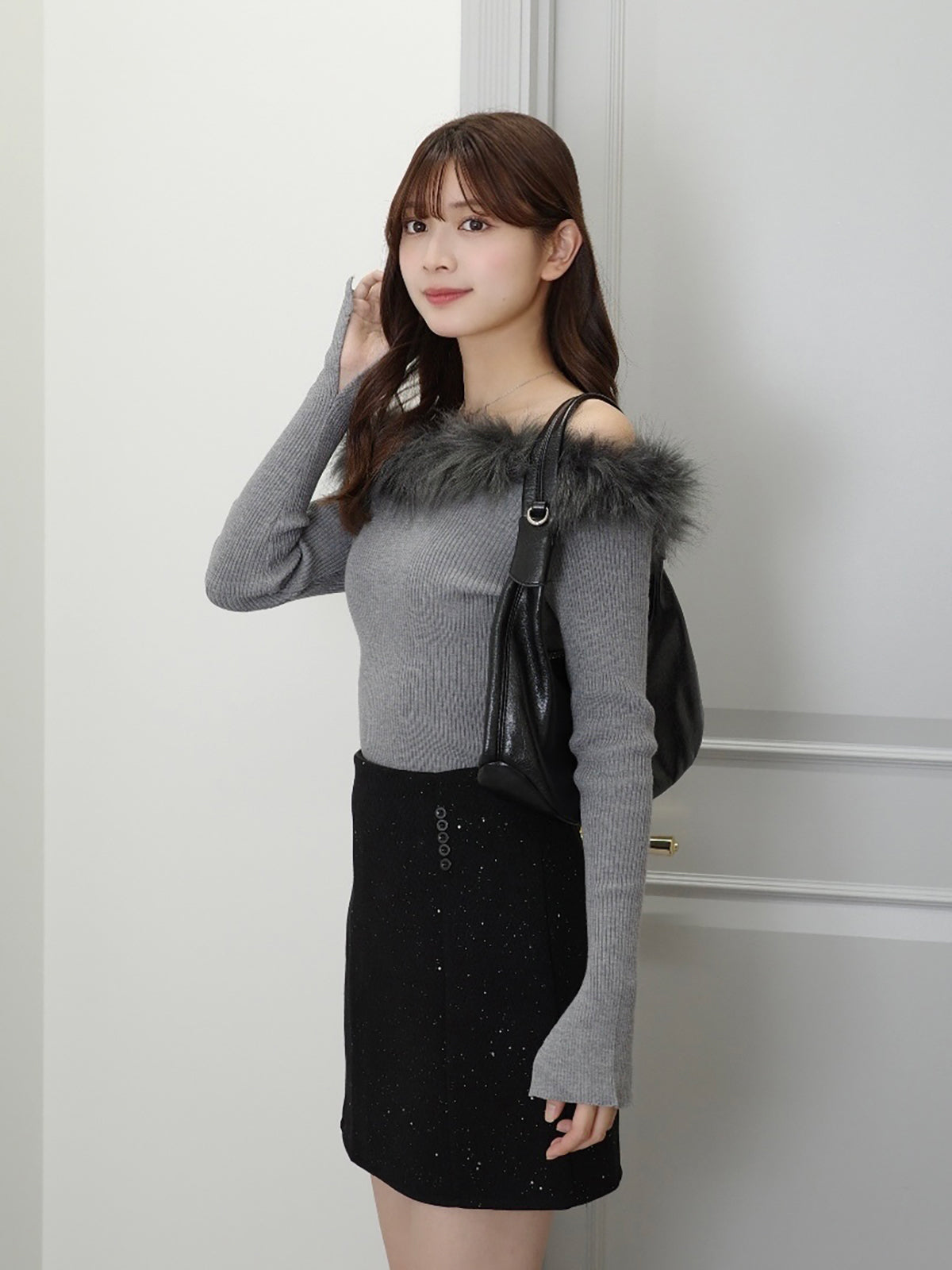 ファータッチオフショルリブニット