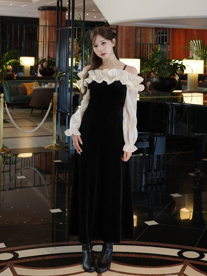 オフショルダーフリルベロアワンピース