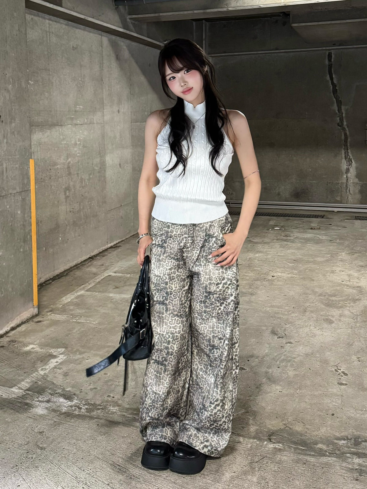 レオパードプリントステッチワイドデニムパンツ