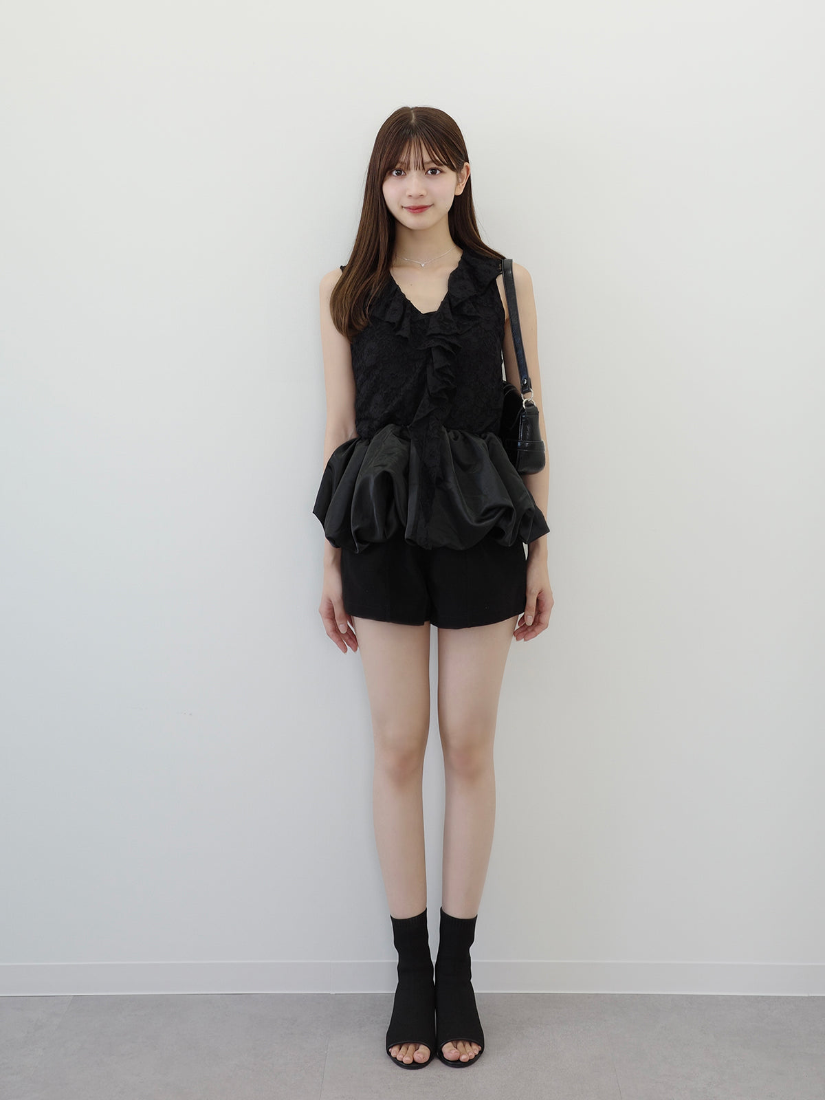 レースバルーンペプラムブラウス