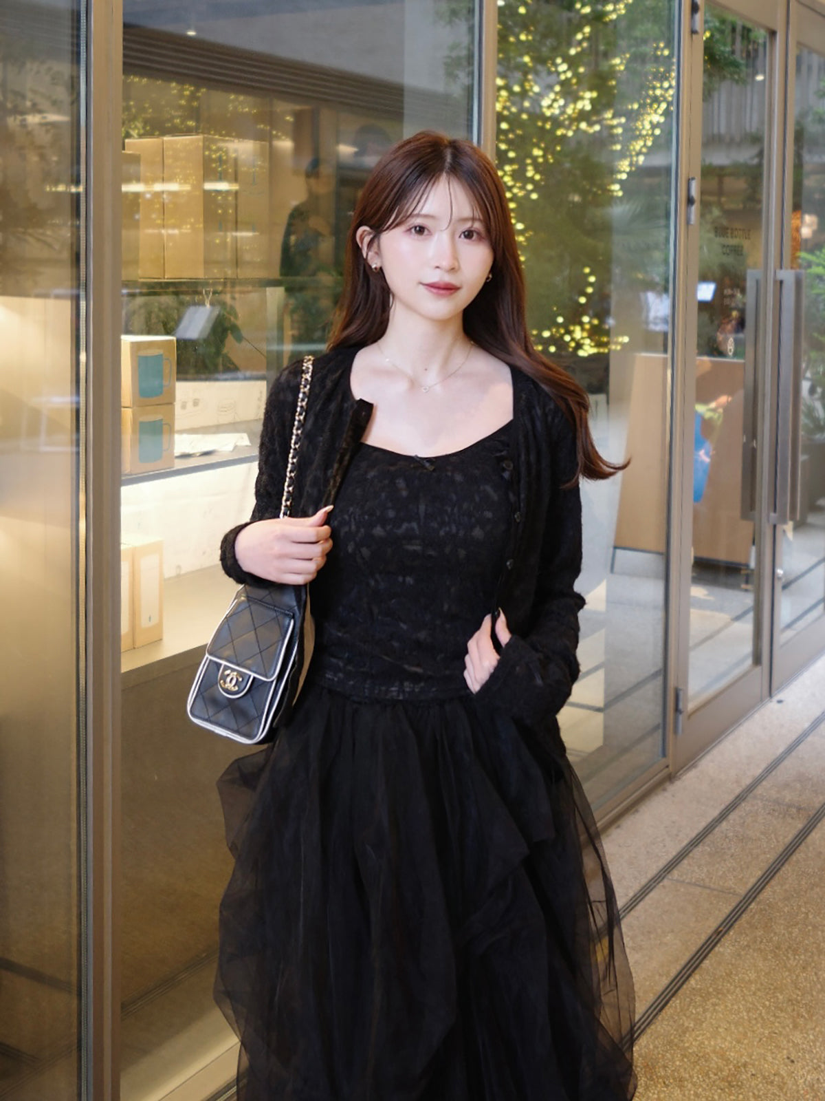 美品♡ジャス 肩レースVカーディガン ローズカメオ釦Vネックニットカーディガン/an another angelus